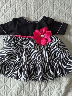 Youngland Black and White Zebra Tiered Dress with Hot Pink Flower Accent